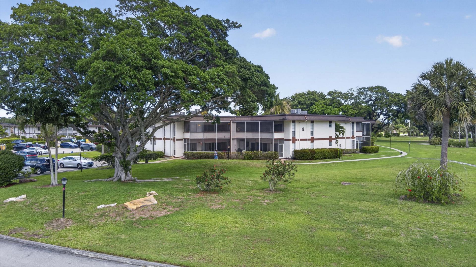 3 Greenway Vlg N, Unit 210, Royal Palm Beach, FL 33411 Photo
