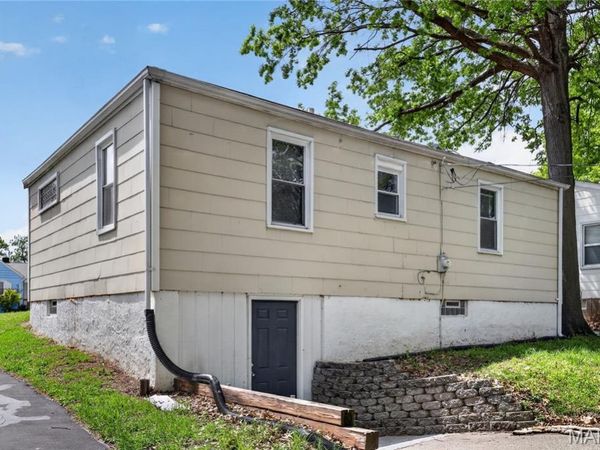 7525 Chandler Avenue , St Louis, MO 63136