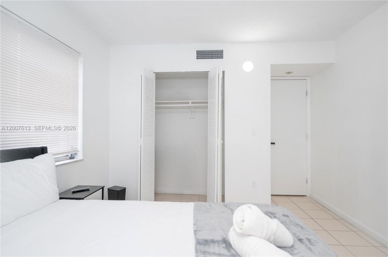 500 NE 26th St , Unit 2C, Miami, FL 33137 Photo