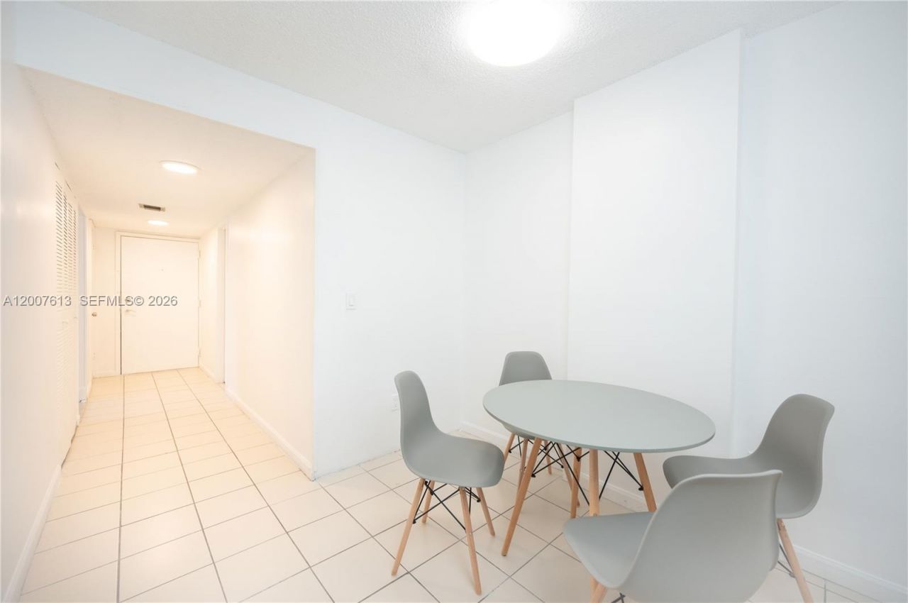 500 NE 26th St , Unit 2C, Miami, FL 33137 Photo
