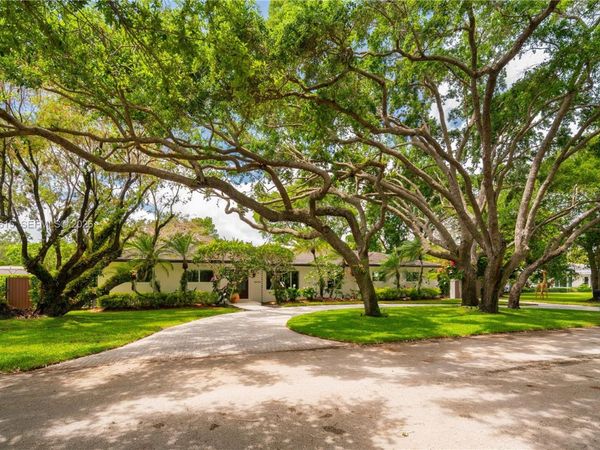 16032 SW 74th Pl , Palmetto Bay, FL 33157