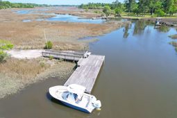 5355 Creek View Lane photo 4