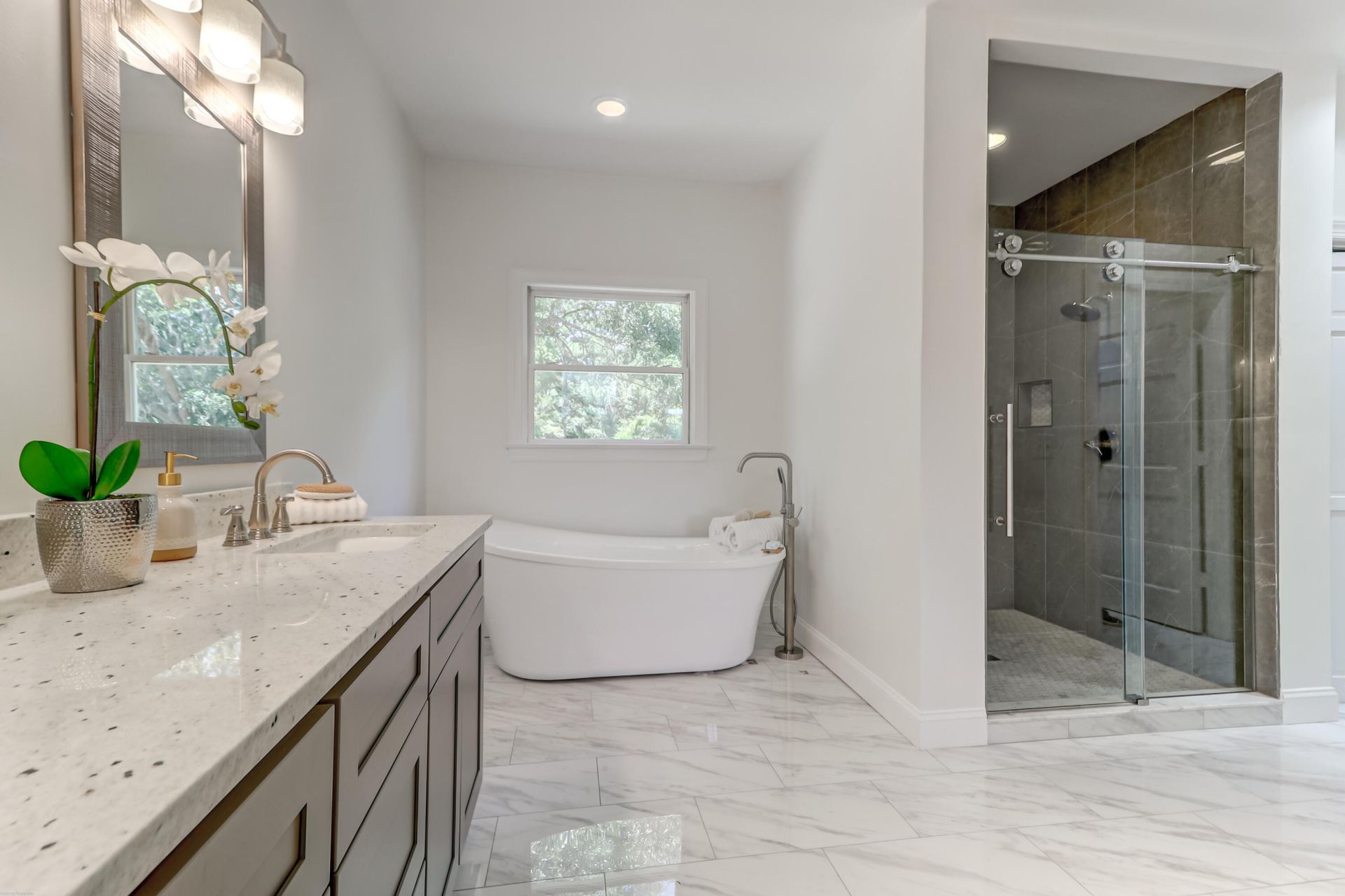 5355 Creek View Lane Photo 31