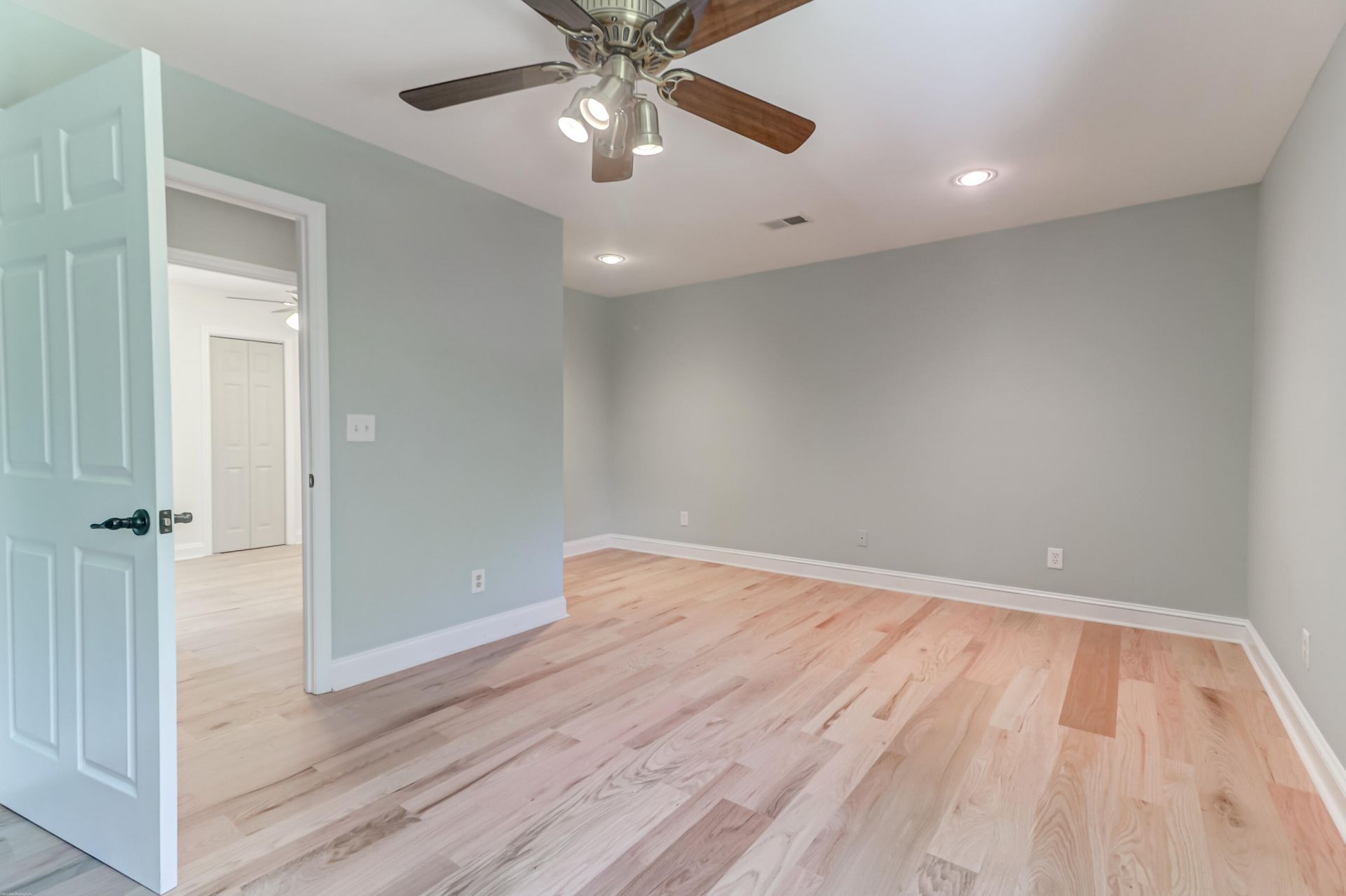 5355 Creek View Lane Photo 38