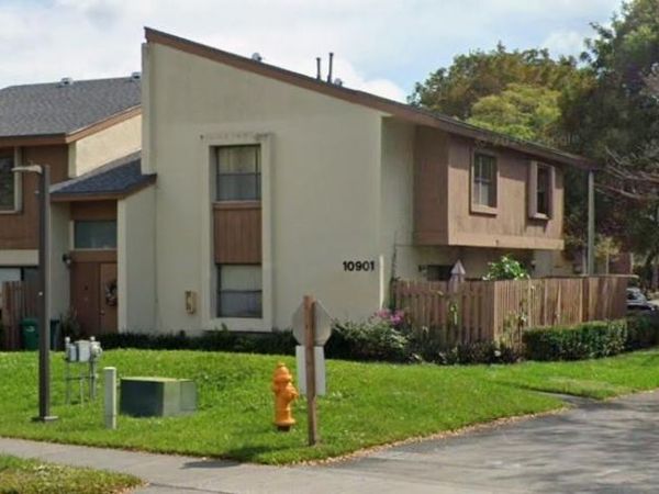 10901 SW 113th Pl , Unit 66B, Miami, FL 33176