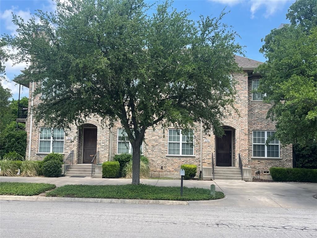 1716-1718 Stonegate Drive, Denton, TX 76205 Main Photo