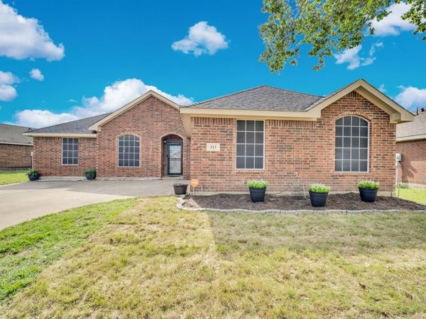 313 Shadow Bend Drive, Red Oak, TX 75154