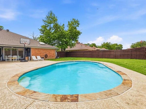 1629 Parkside Trail, Lewisville, TX 75077