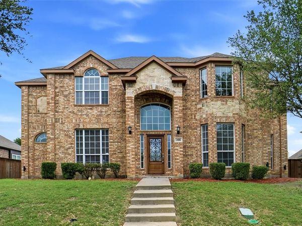 208 Wisteria Way , Red Oak, TX 75154