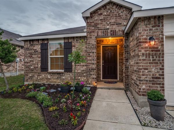 1720 Trace Drive, Aubrey, TX 76227