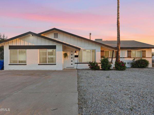 7 E BALBOA Drive, Tempe, AZ 85282