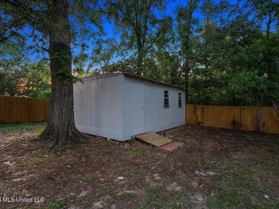 Property Image 31