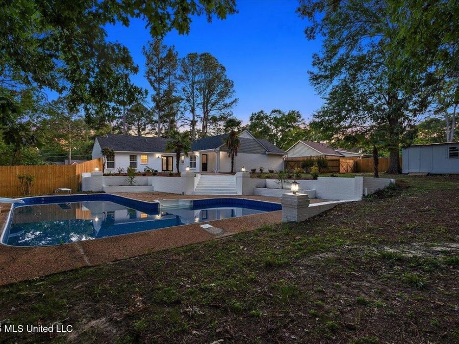 Property Image 33