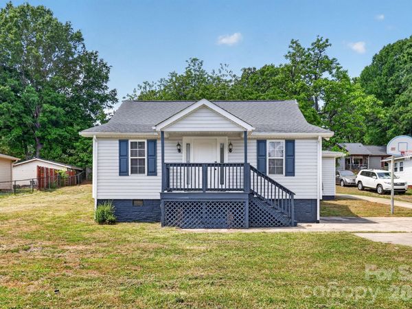 62 Roberta Road SW, Concord, NC 28027