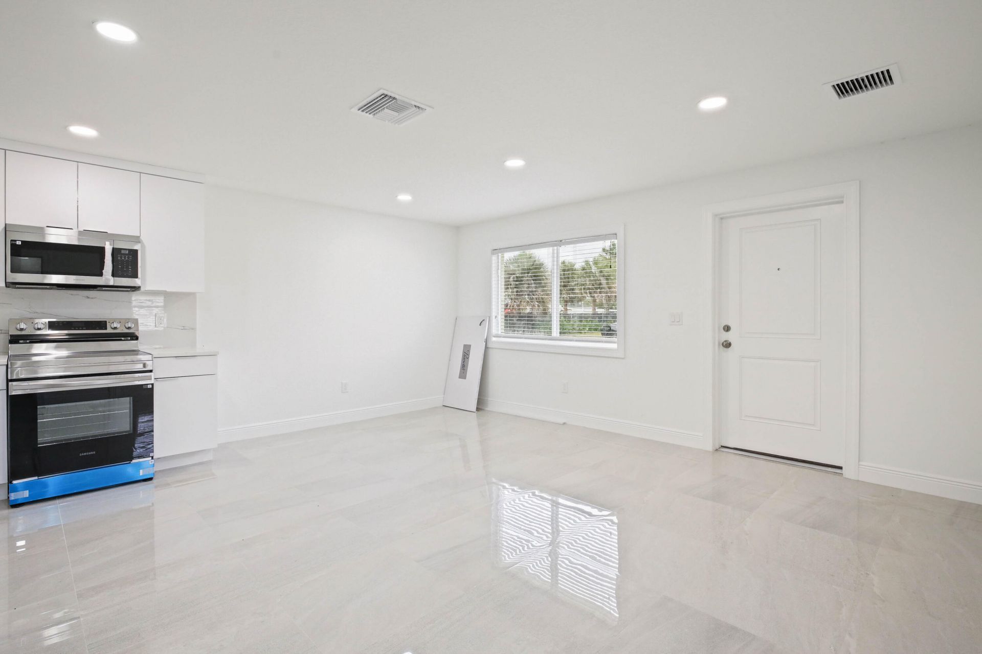 4595 Old Military Trail, West Palm Beach, FL 33417 Photo