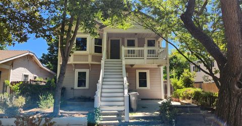 215 25th St, Sacramento, CA 95816 Photo