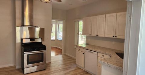 215 25th St, Sacramento, CA 95816 Photo