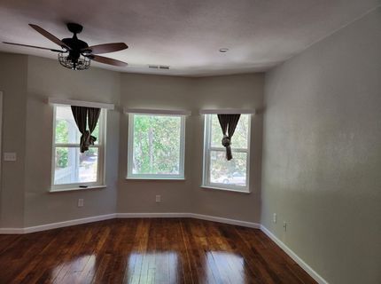 215 25th St, Sacramento, CA 95816 Photo
