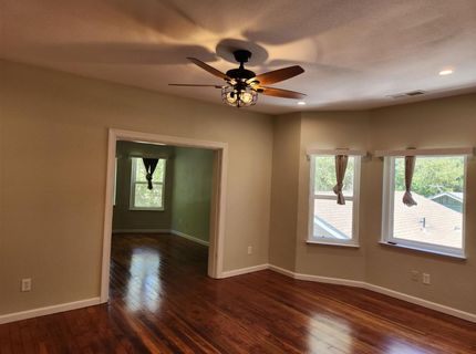 215 25th St, Sacramento, CA 95816 Photo
