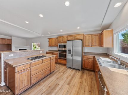 18382 Narrowleaf Court, Reno, NV 89508 Photo