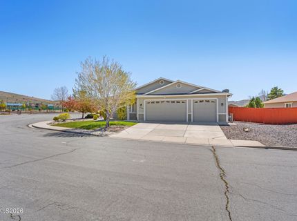 18382 Narrowleaf Court, Reno, NV 89508 Photo