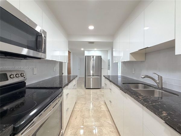 1075 92nd St , Unit 201, Bay Harbor Islands, FL 33154