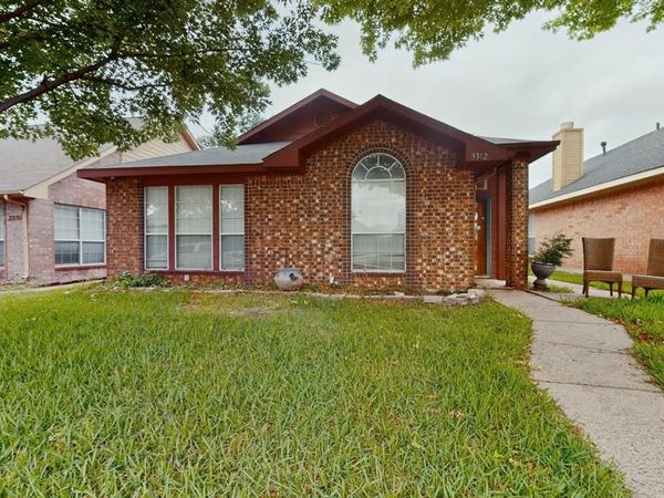 3312 Sara Drive , Rowlett, TX 75088
