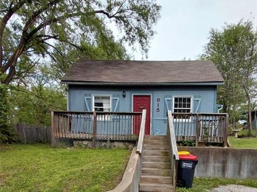 915 Homestead Avenue, Excelsior Springs, MO 64024