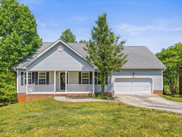 1051 Apollo Drive, Soddy Daisy, TN 37379