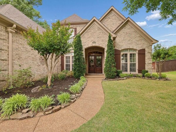 10188 WOODBROOK CIR, Arlington, TN 38002