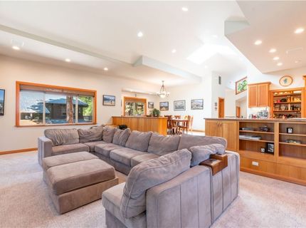 753 Mays Boulevard, Incline Village, NV 89451 Photo