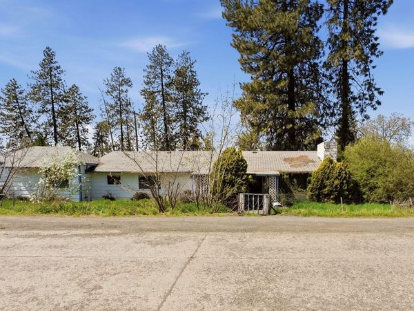 10212 S Electric Ave, Four Lakes, WA 99014