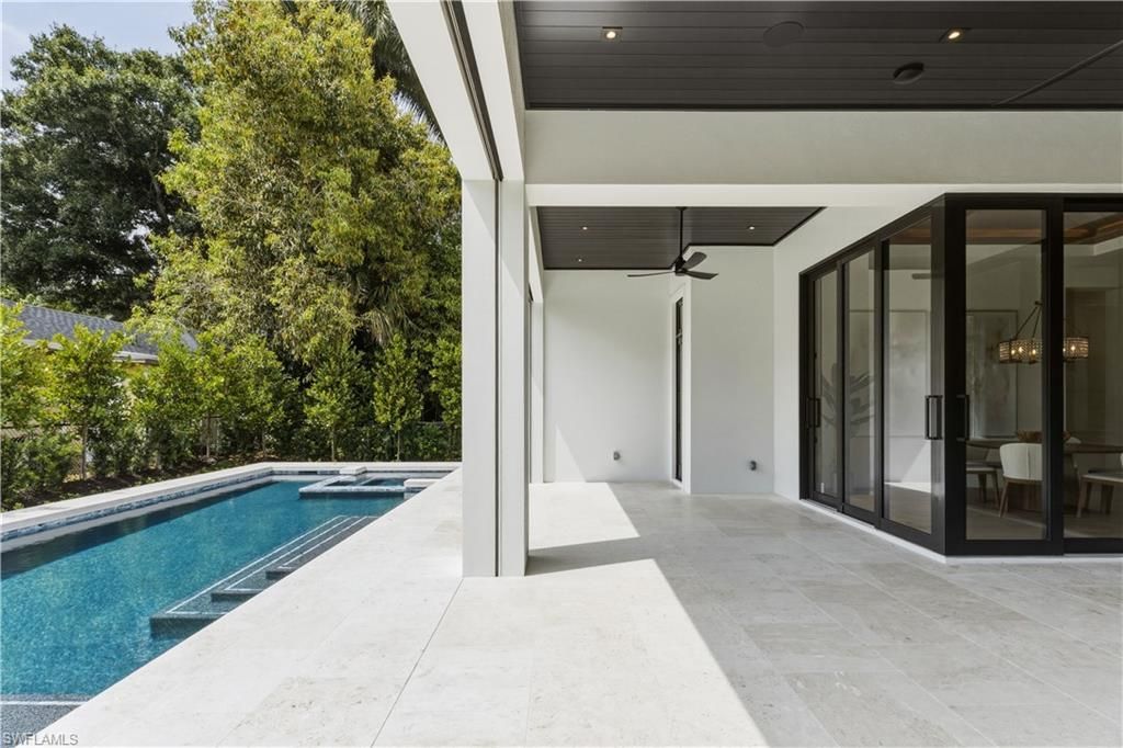 1079 Diana Ave, Naples, FL 34103 Photo