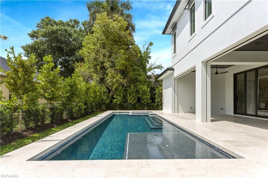 1079 Diana Ave, Naples, FL 34103 Photo