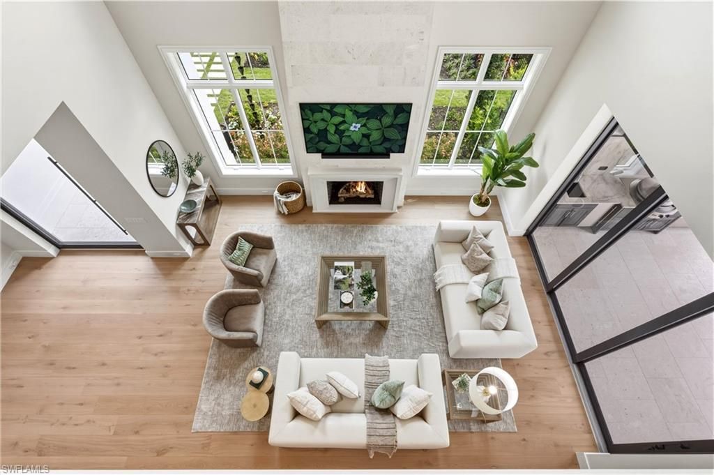 1079 Diana Ave, Naples, FL 34103 Photo