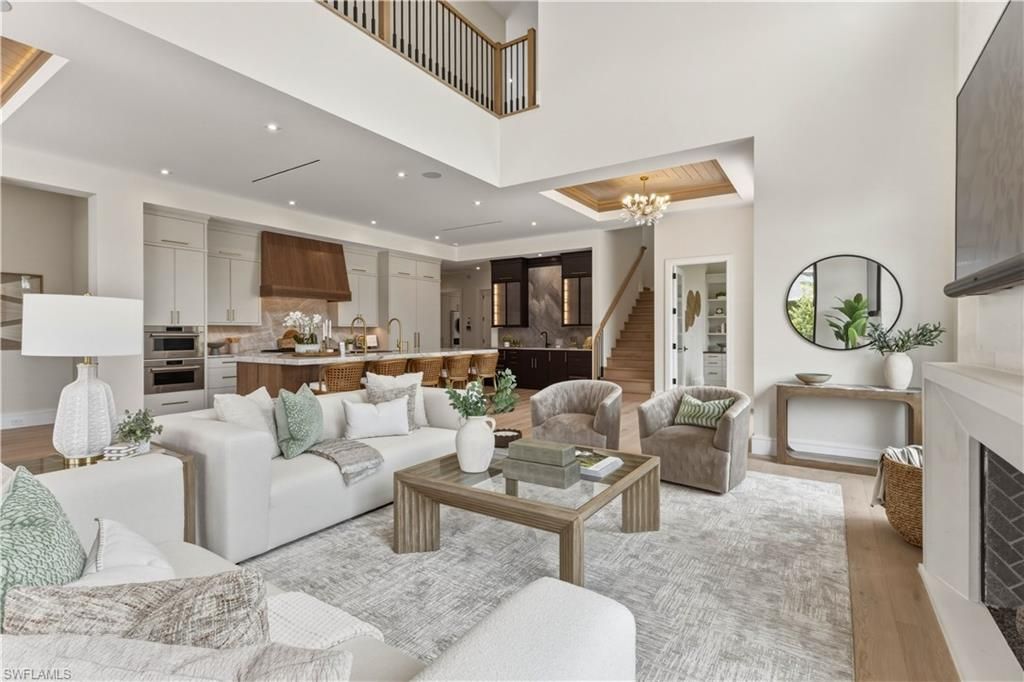 1079 Diana Ave, Naples, FL 34103 Photo