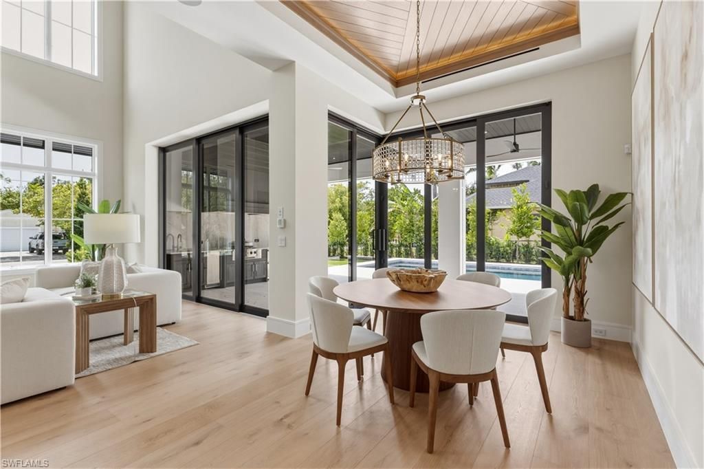 1079 Diana Ave, Naples, FL 34103 Photo