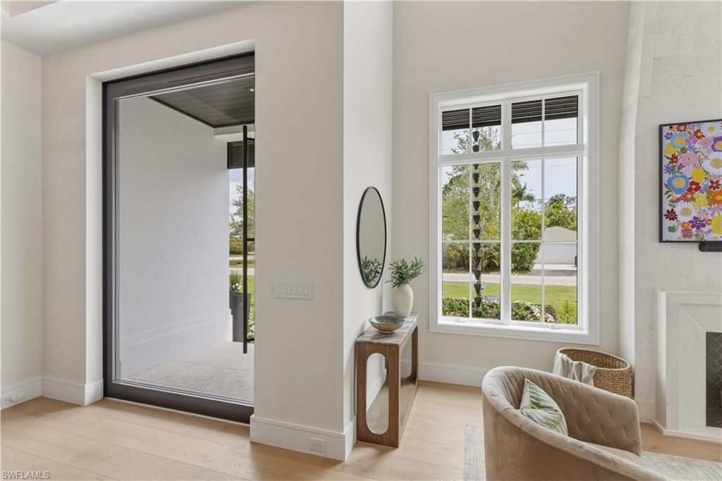 1079 Diana Ave, Naples, FL 34103 Photo