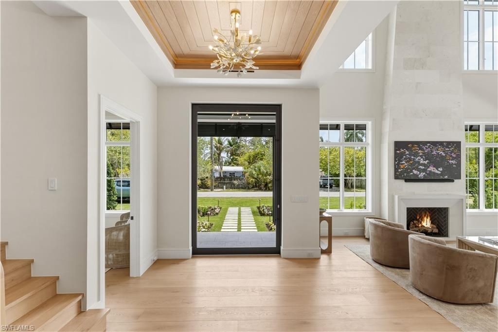 1079 Diana Ave, Naples, FL 34103 Photo