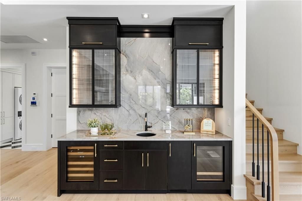 1079 Diana Ave, Naples, FL 34103 Photo