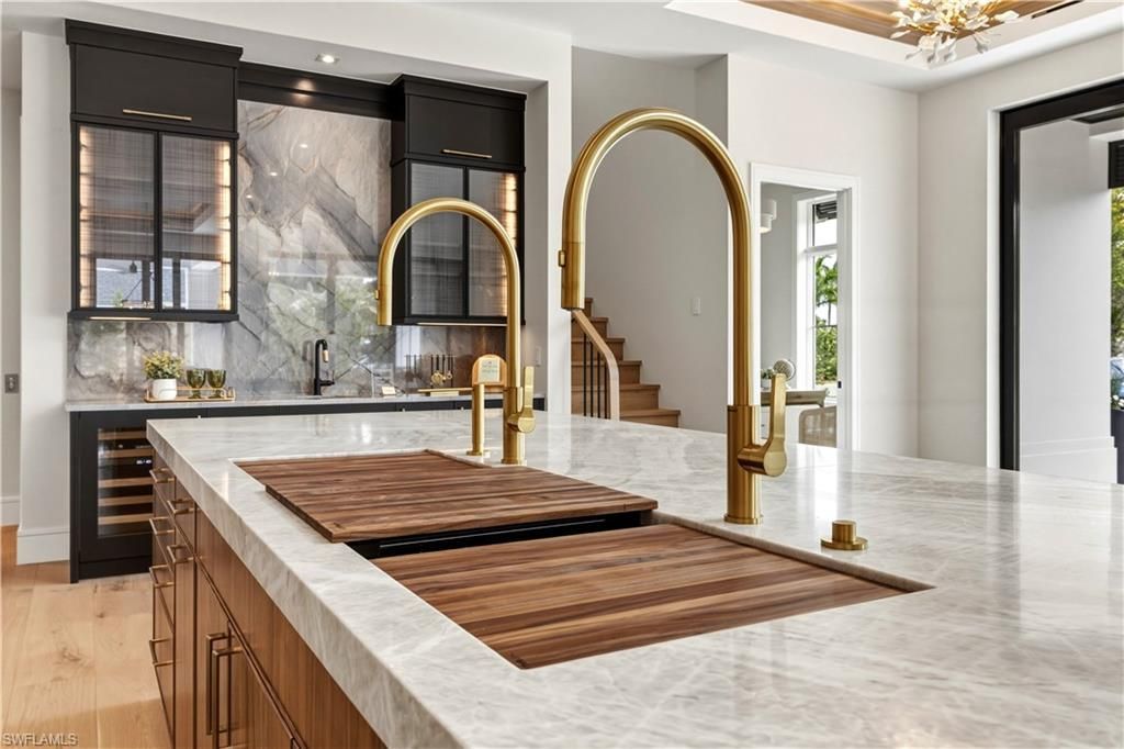 1079 Diana Ave, Naples, FL 34103 Photo