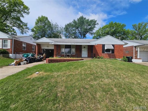 9243 Filibert Drive , Bellefontaine Nghbrs, MO 63137