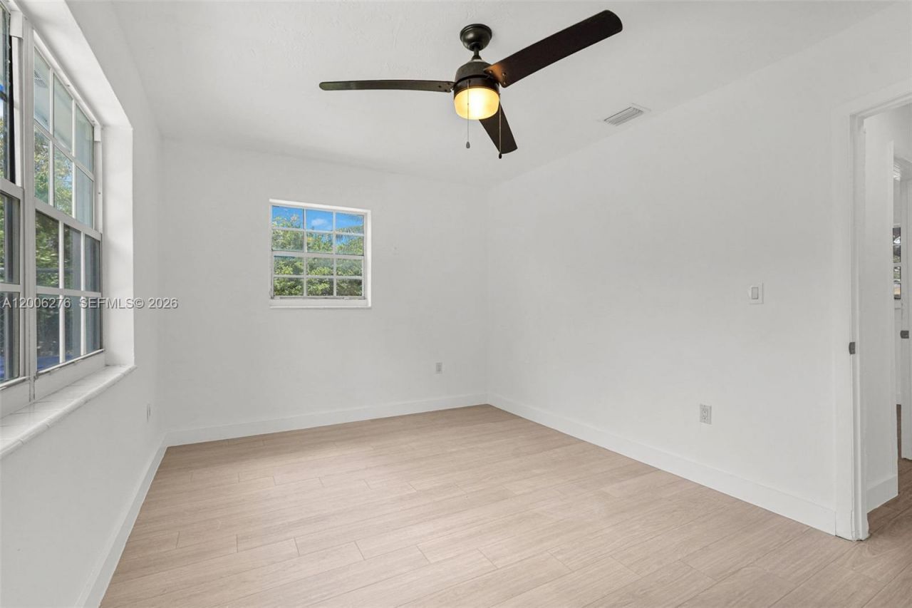153 NW 42nd St, Unit 1, Miami, FL 33127 Photo