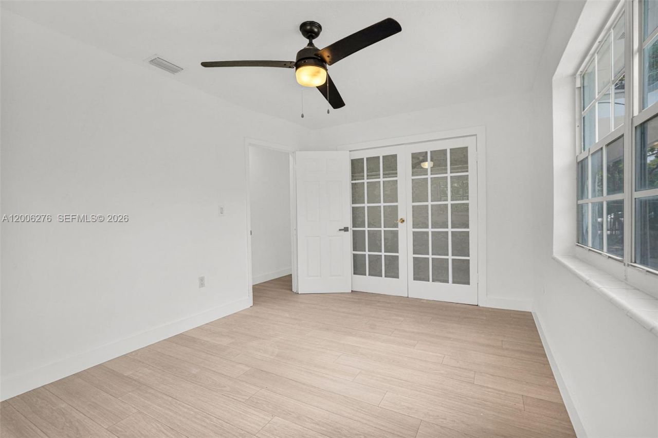 153 NW 42nd St, Unit 1, Miami, FL 33127 Photo