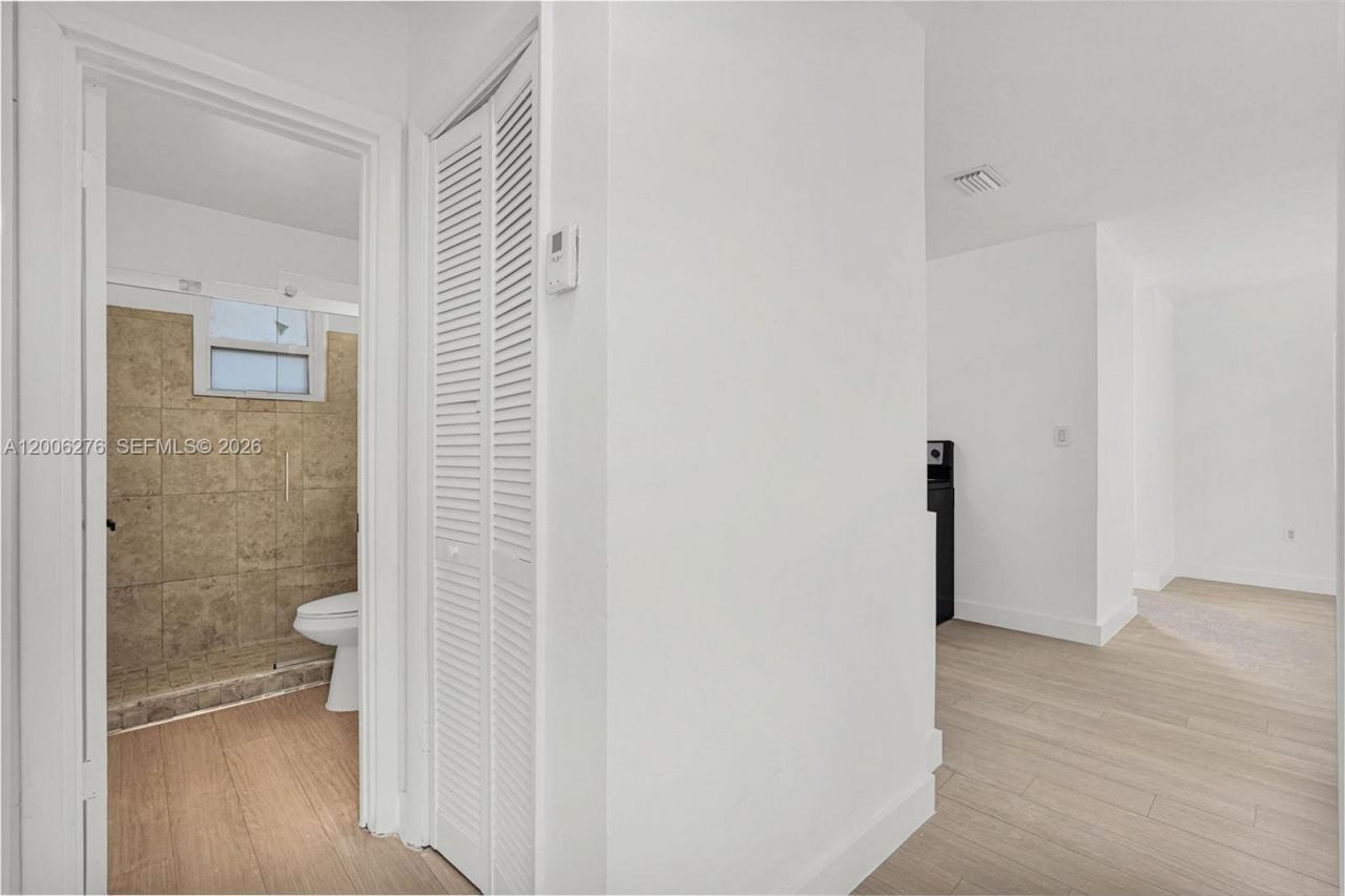 153 NW 42nd St, Unit 1, Miami, FL 33127 Photo
