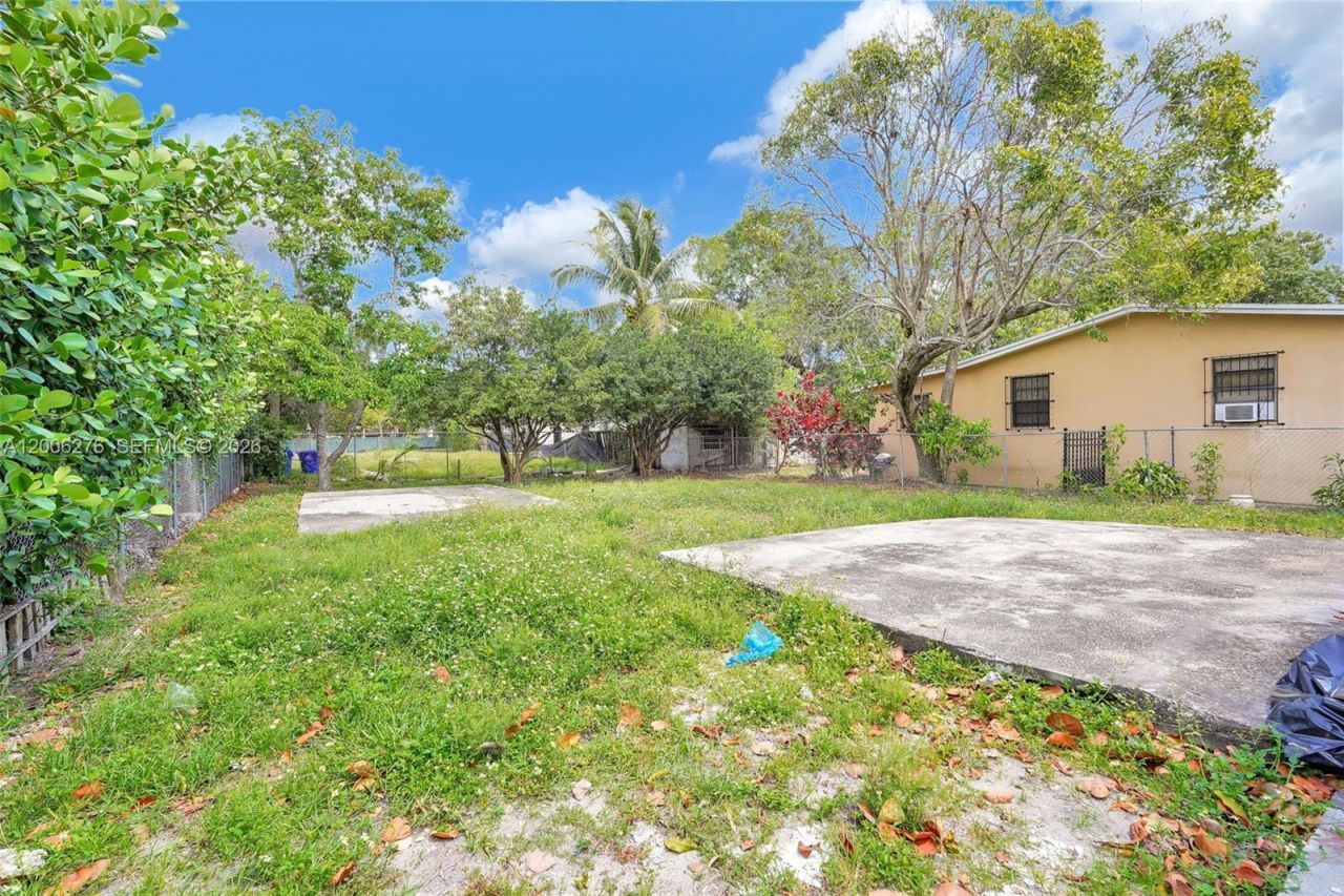153 NW 42nd St, Unit 1, Miami, FL 33127 Photo