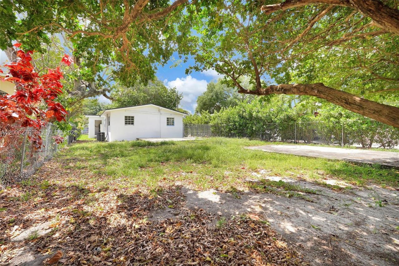 153 NW 42nd St, Unit 1, Miami, FL 33127 Photo