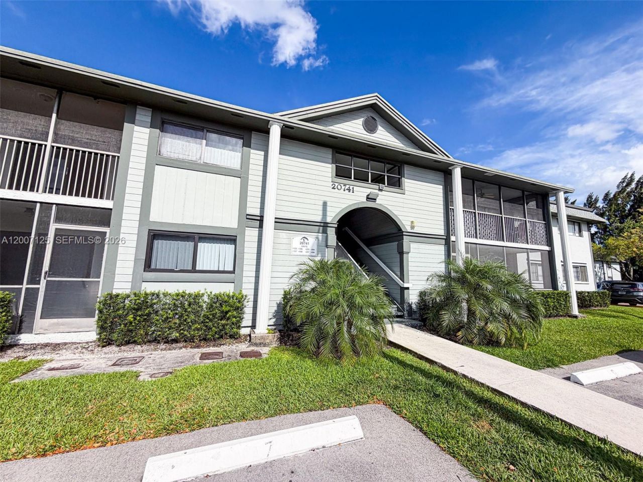 20741 NE 4th Ct , Unit 205, Miami, FL 33179 Photo