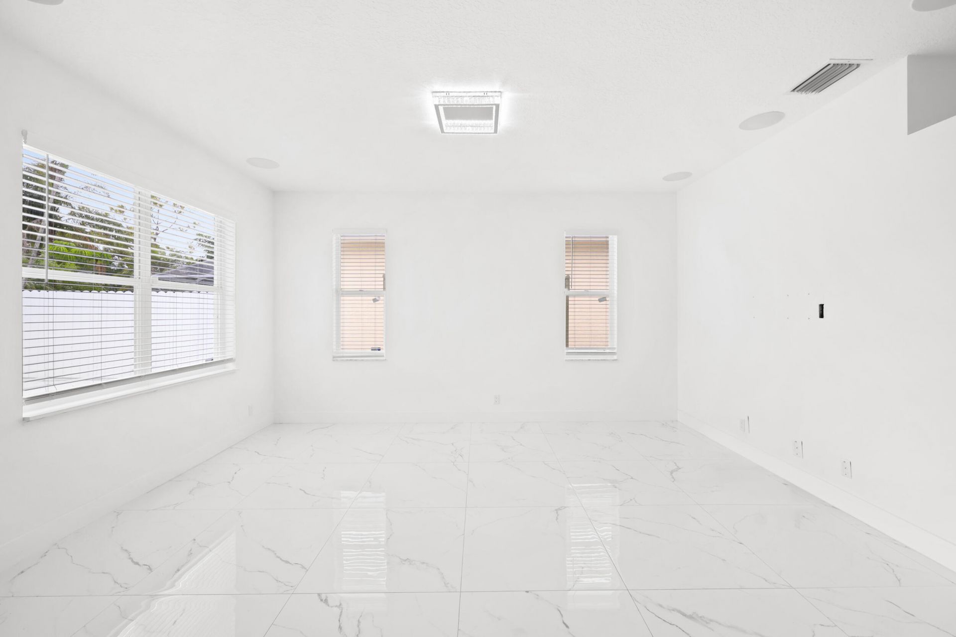 1209 Olympic Circle, Greenacres, FL 33413 Photo