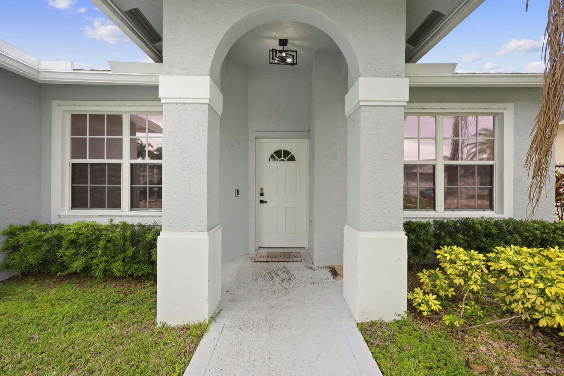 1209 Olympic Circle, Greenacres, FL 33413 Photo